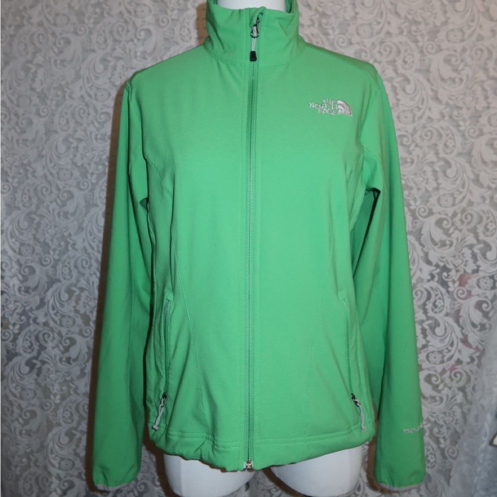 Green medium north face women’s jacket